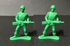 Lot Of 2 Toy Story “Bucket O Soldiers” 2” Replacement Riflemen Soldier Parts