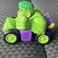 Vintage Maisto Marvel Hulk Hero Squad Toy Car 2003 Die Cast Metal Plastic