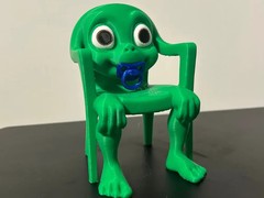 Italian Brainrot – Baby Karkerkar kurkur – Limited Edition Physical Figure Toy