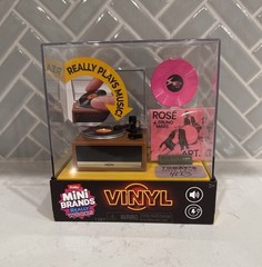 ZURU – Mini Brands – Really Works! (VINYL) Record Player Exclusive Playset – NIB