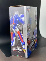 TOBOT GD Maximus V Transforming Robot Young Toys Action Figure Japanese
