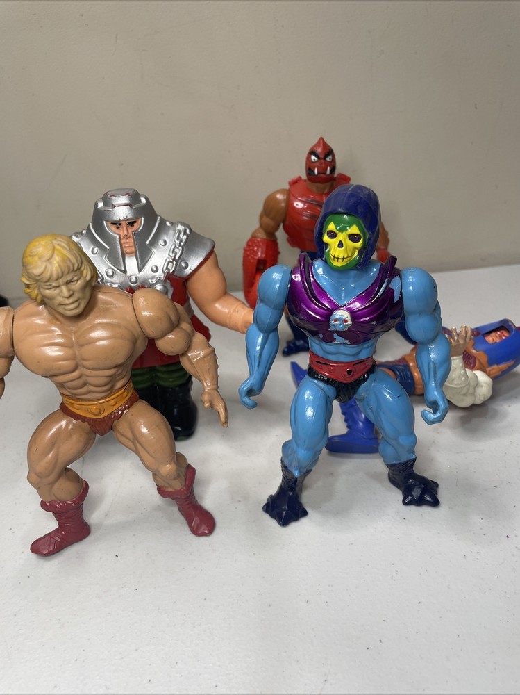 Early 1980’s He-Man MOTU Action Figure Lot Of 5 Figures Skeletor Clawful Man E F