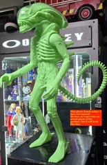 Alien Xenomorph 24″ Glow In The Dark Fig. 2014 SDCC Exclusive Gentle Giant /250