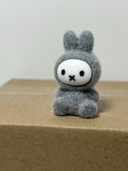 Gray Flocked Sitting Bunny 1.5″ Mini Figure New