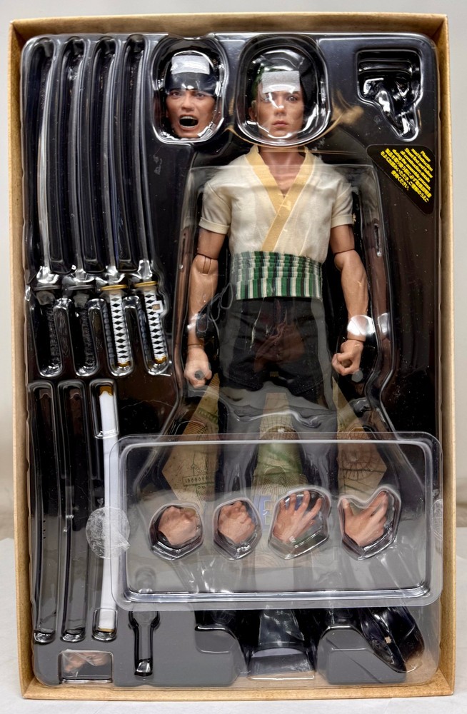 Hot Toys TMS110 Netflix: One Piece Roronoa Zoro 1/6 Scale 12″ Figure Open Box
