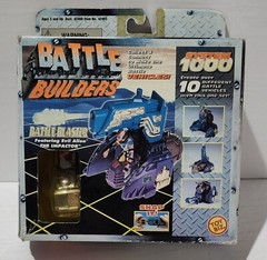 VTG Toy Biz Battle Builders Battle Blaster Evil Alien The Impactor Rare. 112
