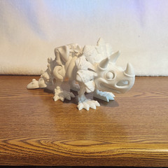 3D Printed Flexi Triceratops Dinosaur Toy, Articulated Fidget Dino, White PLA Pl