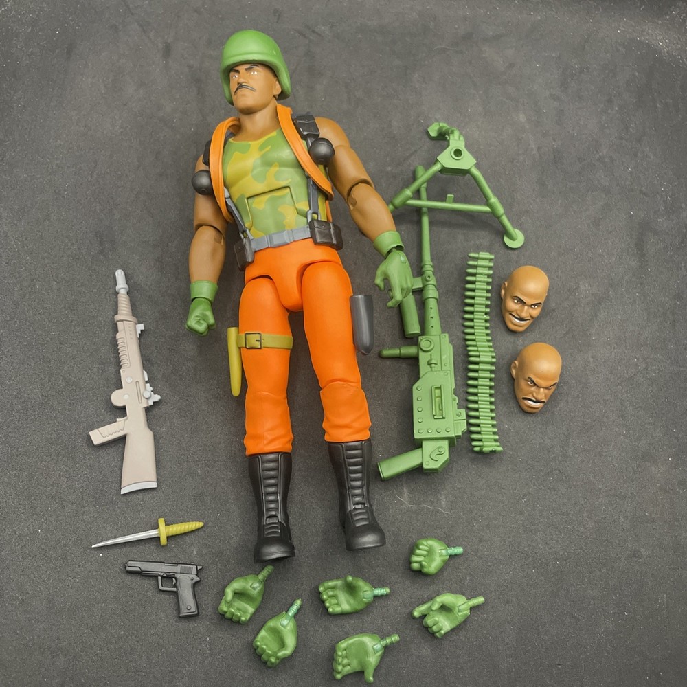 Super 7 G.I. Joe Ultimates Series 4 Roadblock 7″ Figure 100% Complete NICE! G