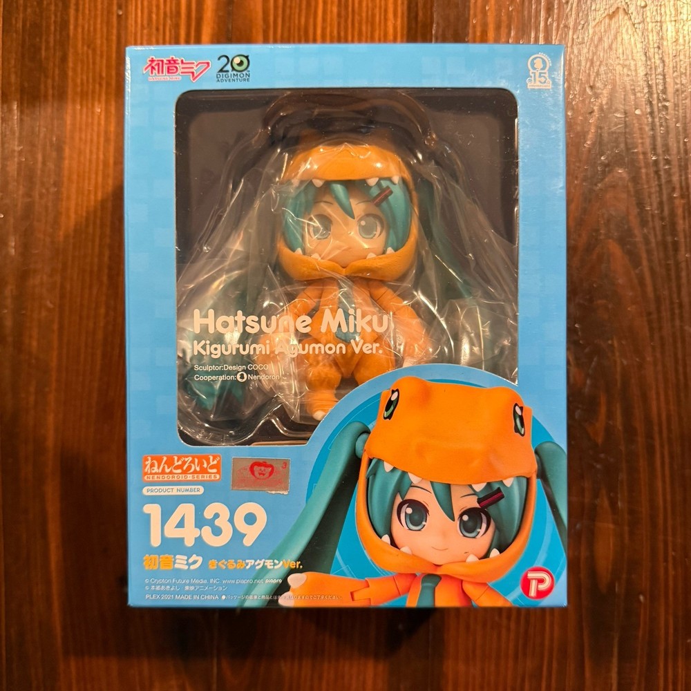 Nendoroid #1439 Hatsune Miku Digimon Kigurumi Agumon Ver.