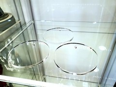 Clear Acrylic Mezco Flight Bases – set of 3