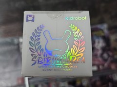 Kidrobot Spiritus Dea Dunny Series Case Exclusive Single Moirai Dunny 3″ RARE