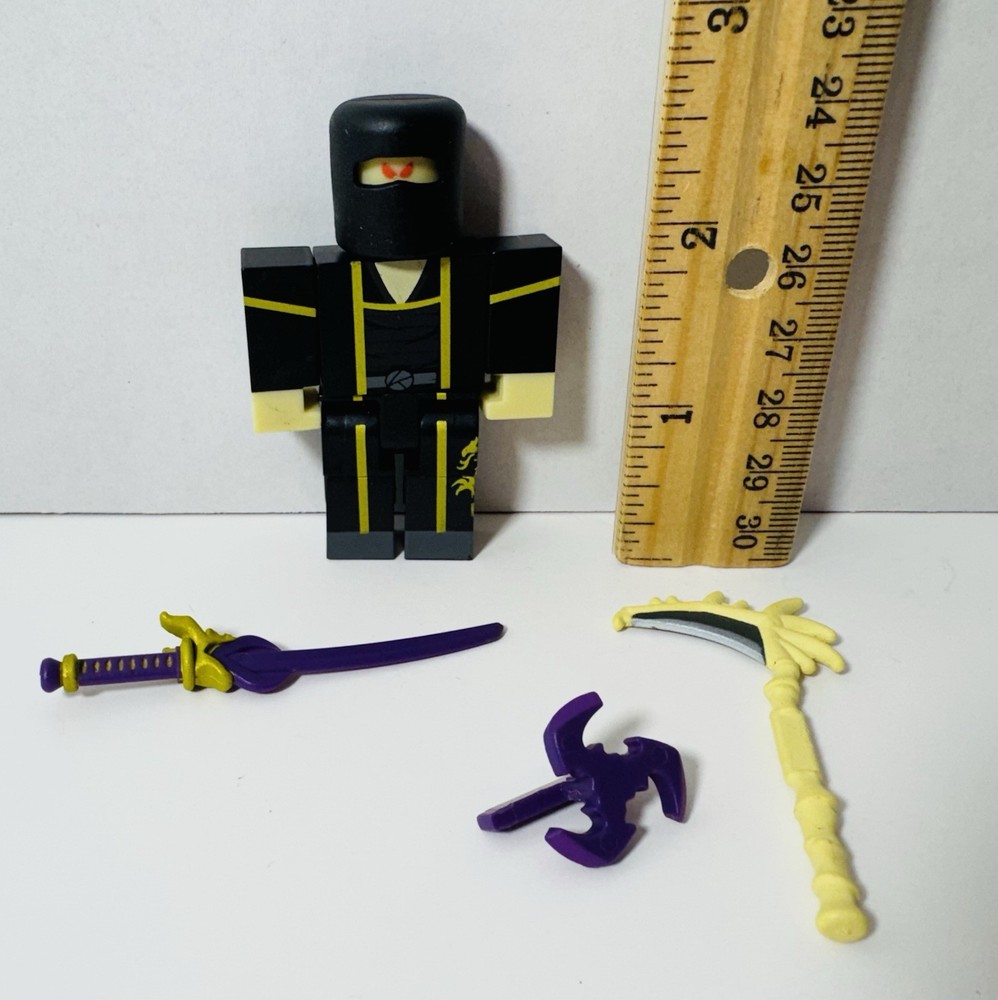 ROBLOX Series 4 Ninja Assassin: YIN CLAN MASTER Figure with Accessories NO CODE