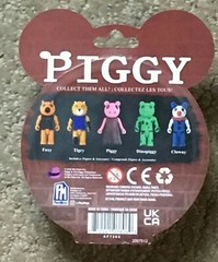 Piggy Tigry Action Figure w Axes Series 1 with DLC Game Code 2020 Tiger 3.5″ New