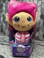 FlipZee! Trolls Pretty in Pink Plush Doll That Flips For You NIB