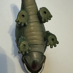 DreamWorks Dragons Defenders Of Berk Skull Crusher Rumblehorn Figure 2013