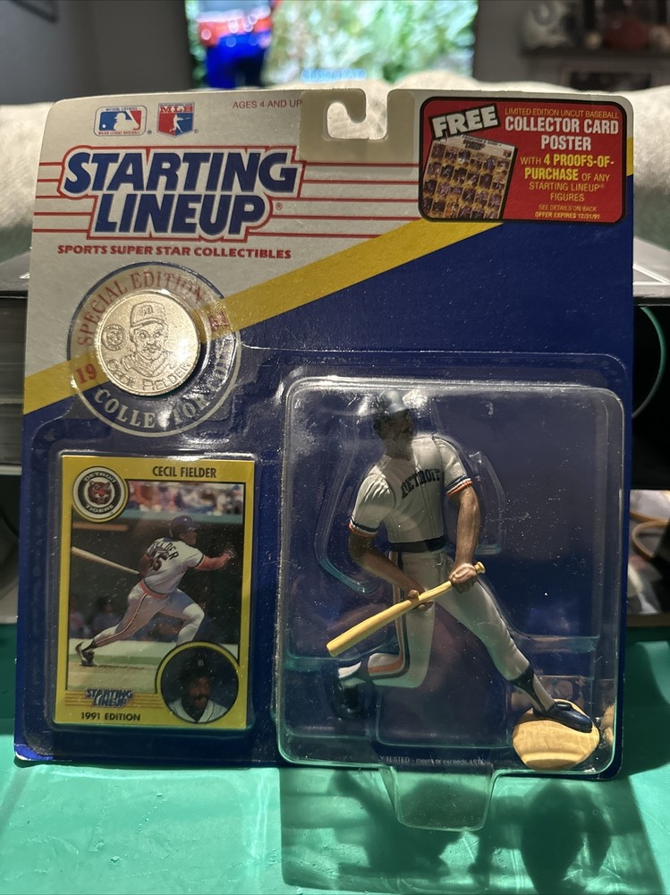 1991 STARTING LINE UP CECIL FIELDER DETROIT TIGERS W/SPECIAL EDITION COIN