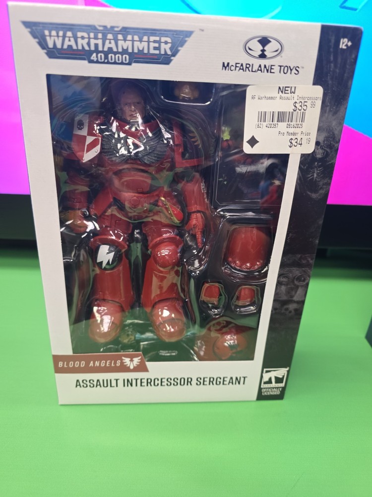 McFarlane Warhammer 40,000 Assault Intercessor Sergeant (Blood Angel) Sealed