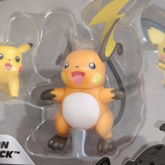 Jazwares Pokémon Evolution Multi-Pack Pichu Pikachu Raichu Special