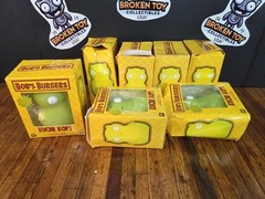 Bob’s Burgers Kuchi Kopi Glow In The Dark 5″ Vinyl Figure New *DAMAGED BOXES!!*