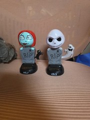 Disney Jack And Sally Solar Bobble Head The Nightmare Before Christmas Set Of 2