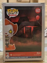 Funko Pop! Chase Stephen King’s IT Pennywise Dancing GITD Specialty w/ Protector