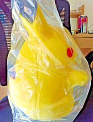 NEW Pokemon 30th Anniversary Life Size Welcome Back! Pikachu Plush 1/1 Scale