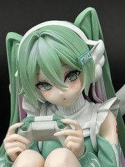 Hatsune Miku Playing Games Ver Figure Holiday Memories Vocaloid Anime Japan NEW