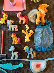 Mixed Lot Little Pony Figures – Various Sizes & Series SEE PHOTOS!