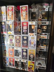NEW Funko POP POPS in PLASTIC PROTECTOR cases w/rares!! Buy more & SAVE