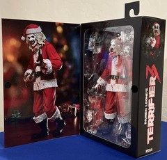 NECA Damien Leone’s Terrifier 3 Ultimate ART THE CLOWN Bloody Santa Suit 2026