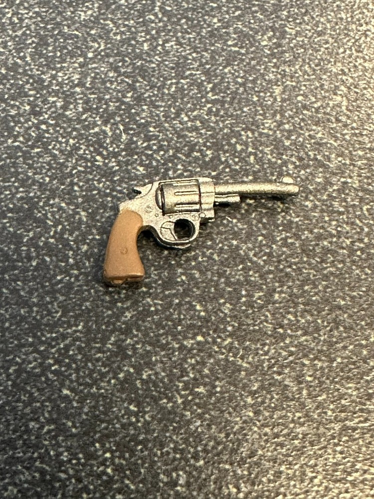 Indiana Jones 3.75″ Scale (Pistol Revolver ONLY) Raiders Hasbro part MINT 1/18