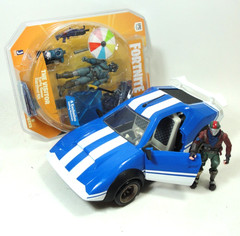 Jazwares 2021 Fortnite Joy Ride Whiplash Rally Car w 2018 Rust Lord w Visitor