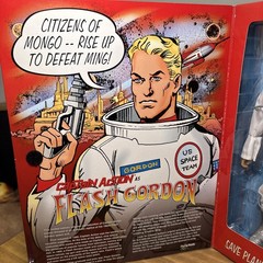 NEW CAPTAIN ACTION AS FLASH GORDON FIGURE PLAYING MANTIS HERO SERIES! a43