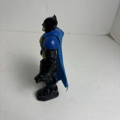 2010 Mattel DC Super Friends Hero World Black & Blue Batman 5″ Action Figure