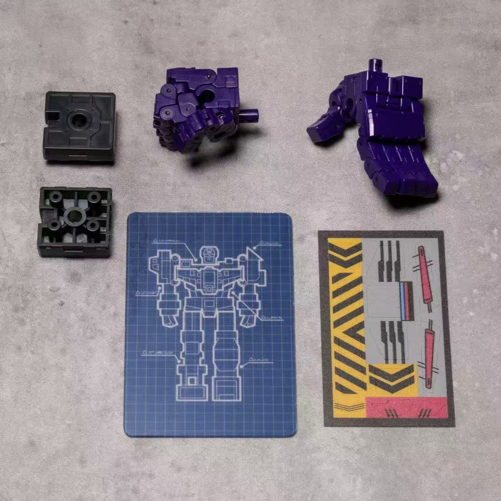 New Bee NB02 ABS Poseable hands for SS86 Devasation,in stock
