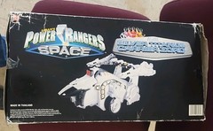 Power Rangers In Space Silver Titanus Carrier Zord with Damaged Box (As-Is)