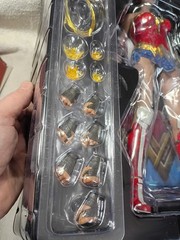 Sideshow Wonder Woman Justice League 1/6 Scale Comic Concept Collectible Figure