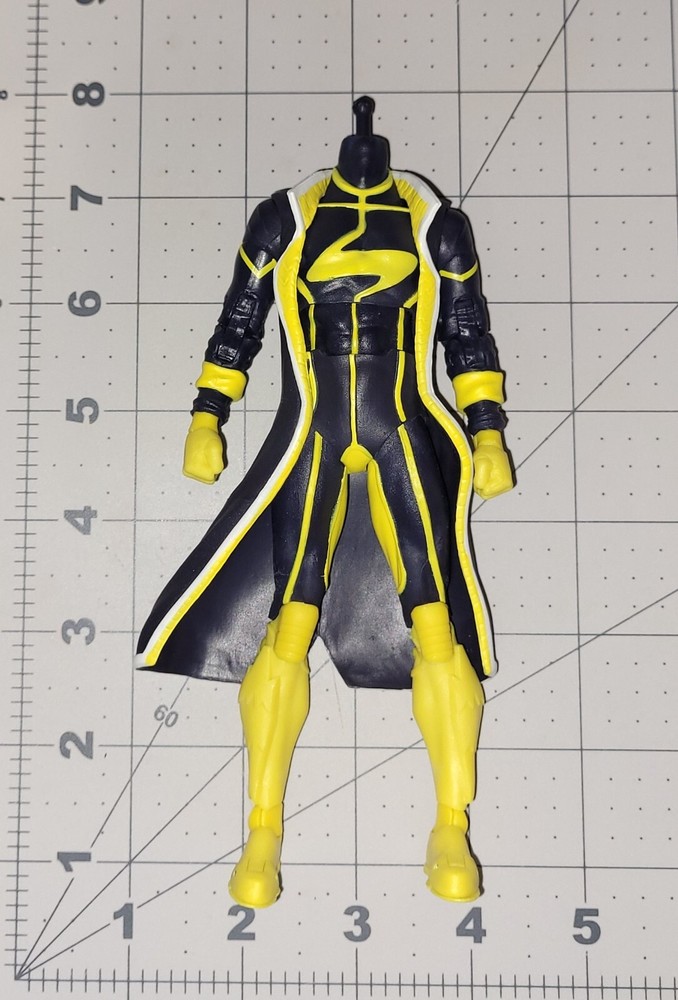 McFarlane DC Static Shock Male Body New 52 7″ Scale Custom Fodder Parts