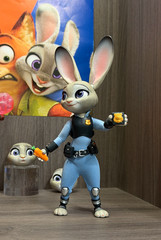New GONG X Zootopia Cartoon Action Figure Toy Gift Judy and Nick Wilde Set