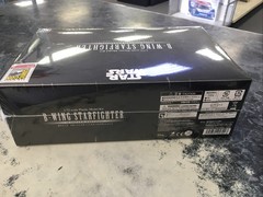 Star Wars B-Wing Starfighter 2018 San Diego Comic Con limited Series