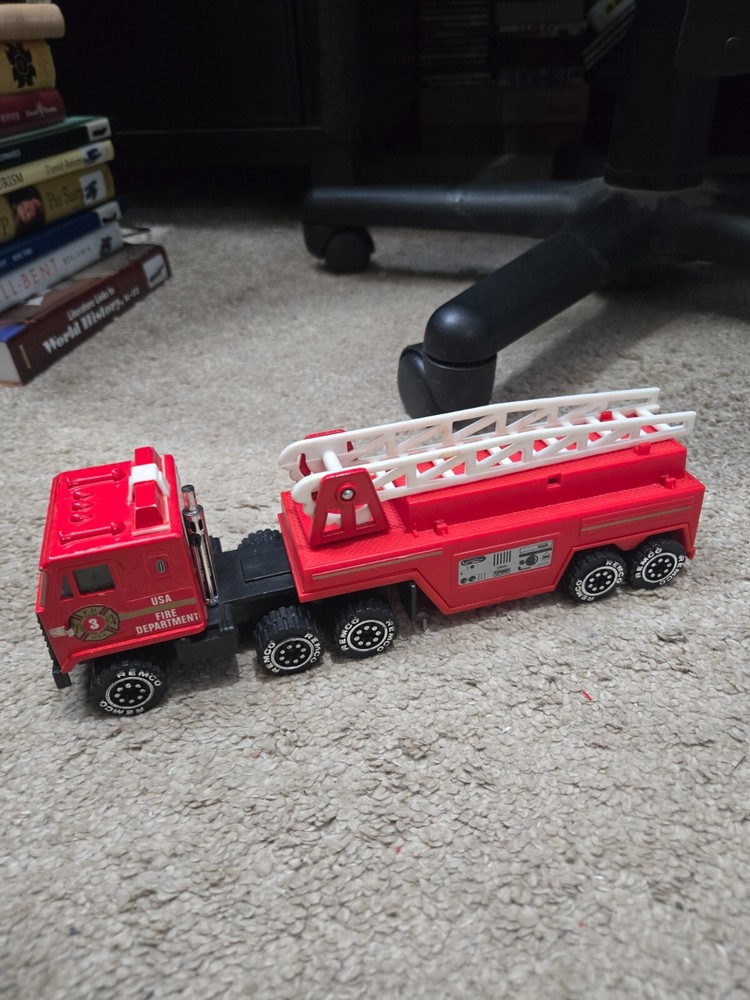 Vintage 1987 Remco Toys Fire Truck with Ladder – 11 Inches Long