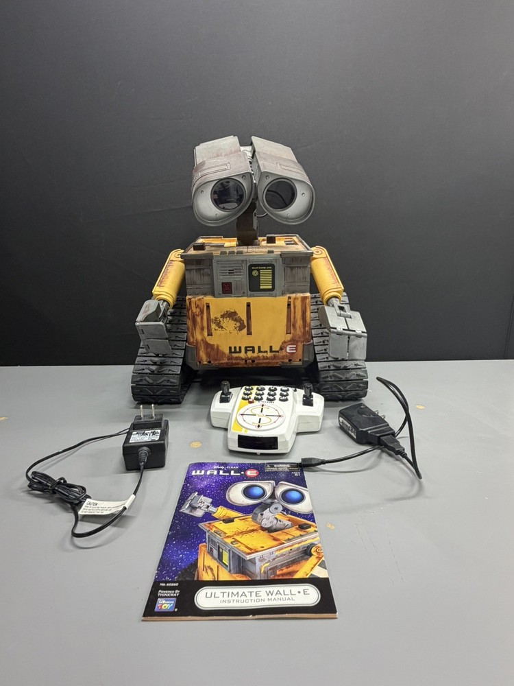 Disney Thinkway WALL-E Ultimate-Command RC Toy Cosmetic Flawless No Box HTF TOY