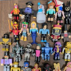 Huge Roblox Action Figures Lot with Tons Of Accessories Included No Codes