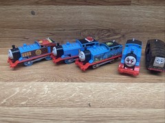 Lot Of 6 2013 Thomas Motorized Engines And 34 Other Pieces