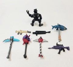 Fortnite Battle Royale Omega Mini-Figure With Weapons