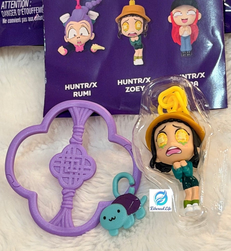 Netflix KPop Demon Hunters Mini Collectible Keychain Doll, ZOEY