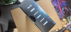 HIYA Crouching Alien Warrior Aliens 1/18th PX exclusive Blue Warrior xenomorph