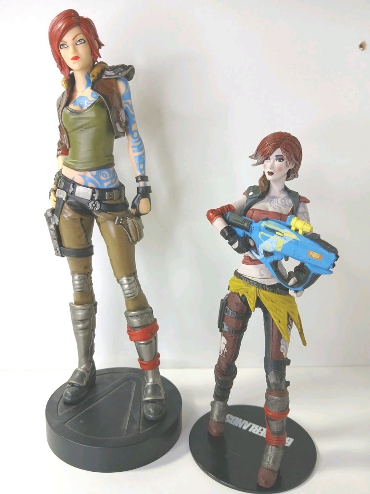 Borderlands Lilith Siren 8.6″ Statue Figure & McFarlane Lilith 6″ Action Figure