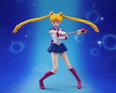 Tamashii Nations S.H.Figuarts Sailor Moon R Crystal Star Compact Edition