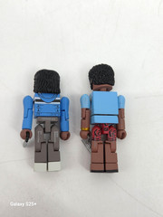MiniMates Kill Bill Vernita green W/ Knife & Pulp Fiction Jules Winnfield W/ Gun